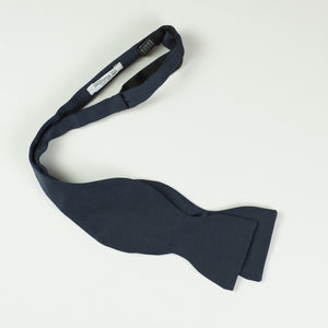 Midnight blue faille silk bow tie
