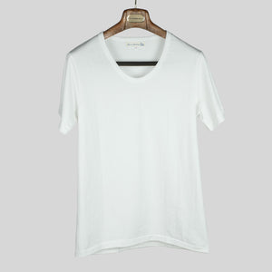 White U-neck short sleeve 215 t-shirt