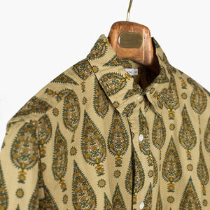 "No Tengo" oversized paisley shirt in ochre